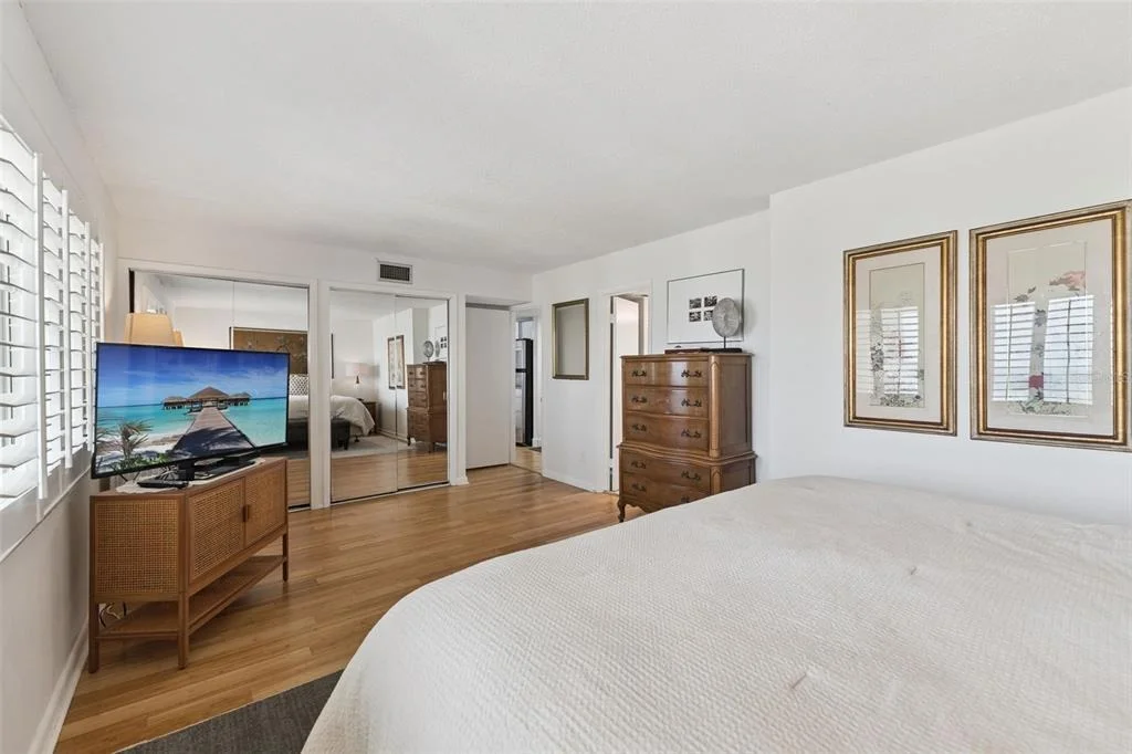 Photo of Unit 3020 at 935 OCEAN SHORE BOULEVARD
