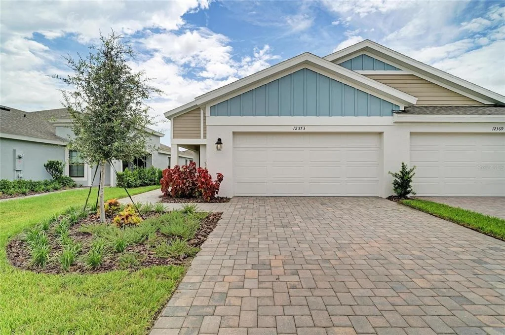 Photo of 12373 OAK  HILL WAY