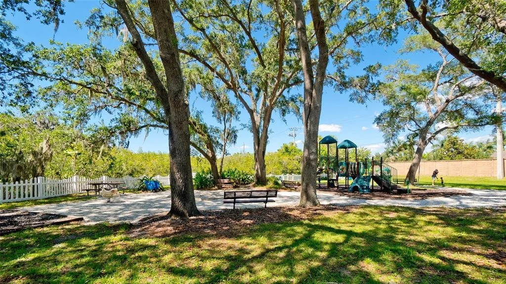 Photo of 540 MAST DRIVE