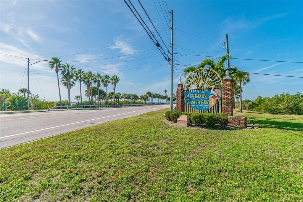 Photo of 1612 SAN CHARLES DRIVE
