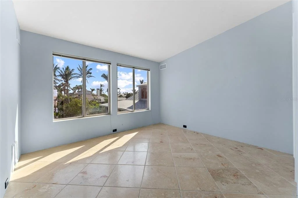 Photo of 4150 DINGMAN DRIVE