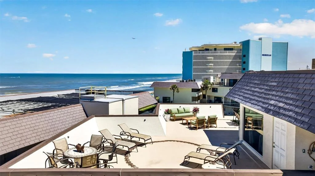 Photo of Unit 405 at 935 OCEAN SHORE BOULEVARD