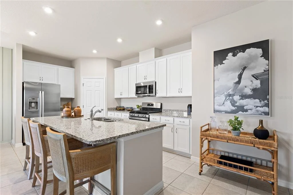 Photo of 5804 CLIFFBOW LOOP