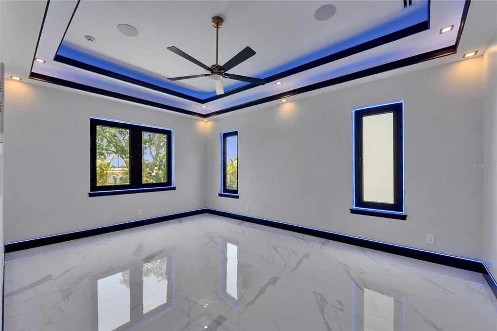 Photo of 6530 SIMONE SHORES CIRCLE