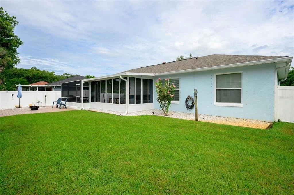 Photo of 6 SPIVEYS COURT
