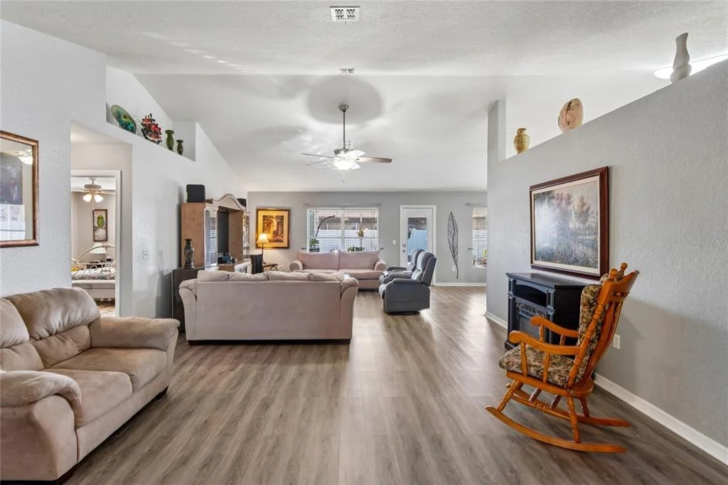 Photo of 10318 GIFFORD DRIVE