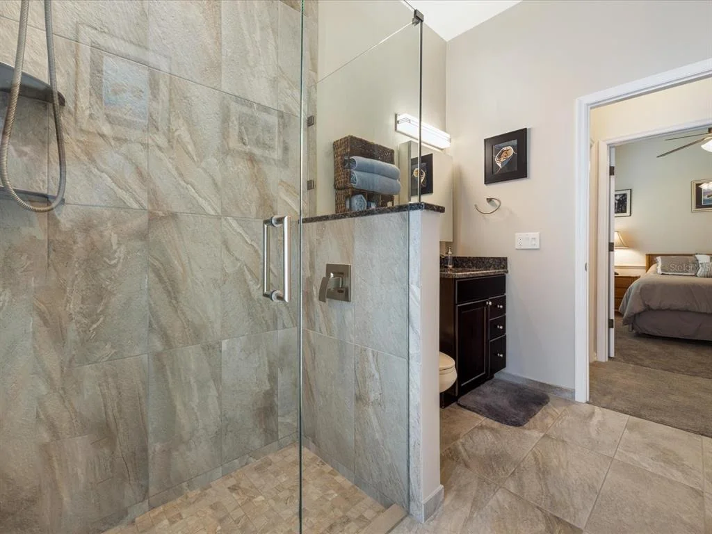 Photo of 4987 CROSS POINTE DRIVE