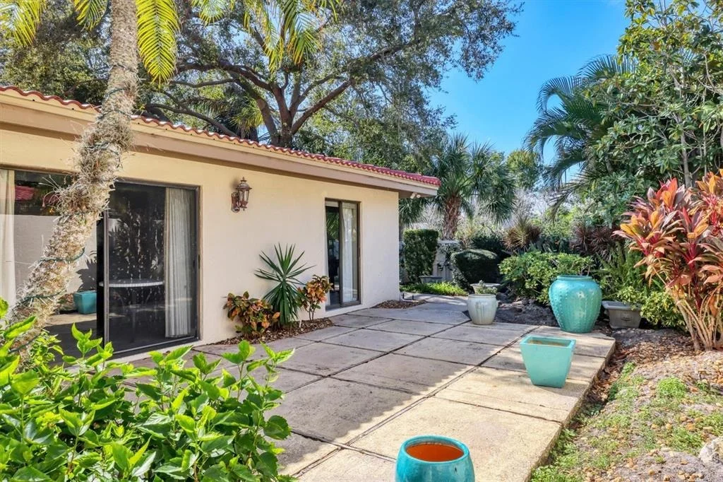 Photo of 6412 SUN EAGLE LANE