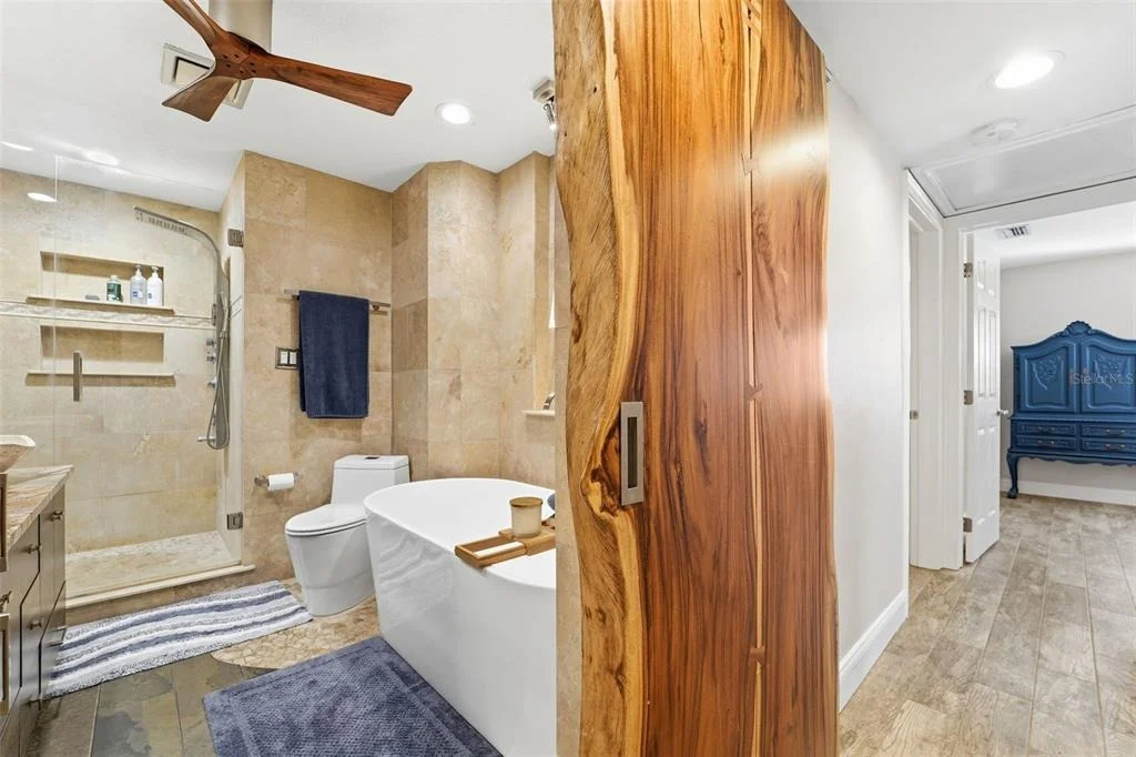 Photo of 3595 FLORAL DRIVE
