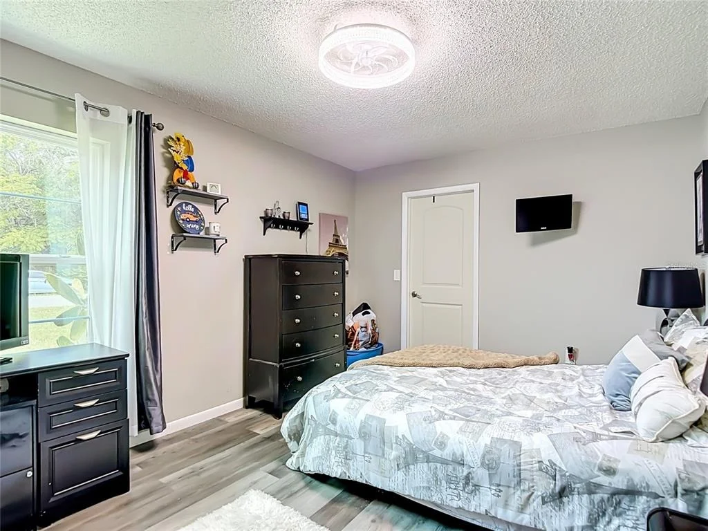 Photo of 10433 DUNKIRK ROAD