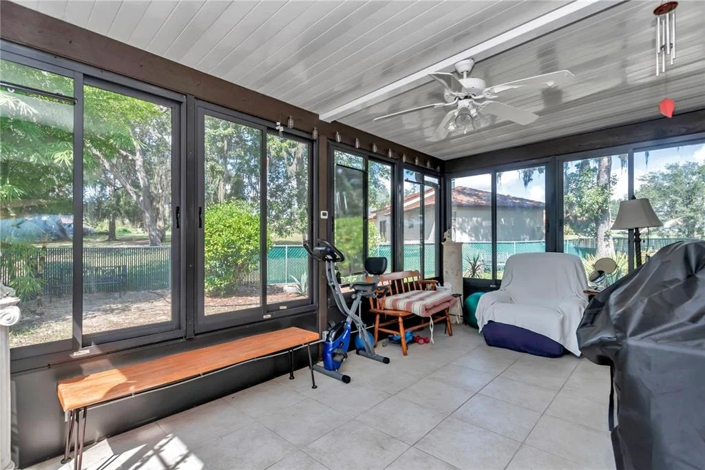 Photo of 814 OAK ROAD