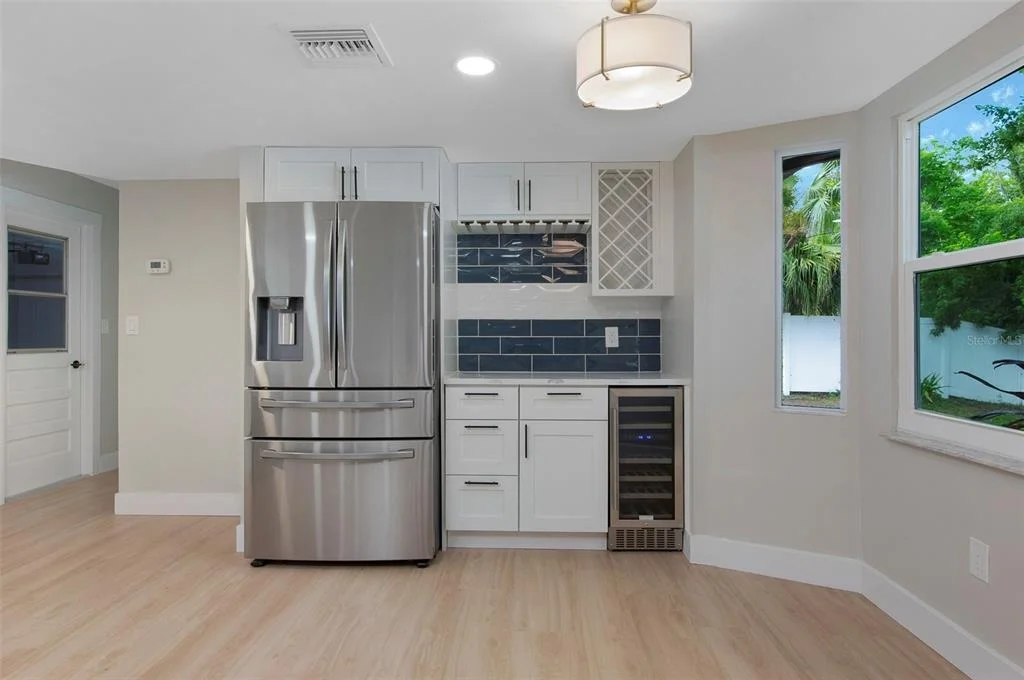 Photo of 1689 MONTEREY DRIVE