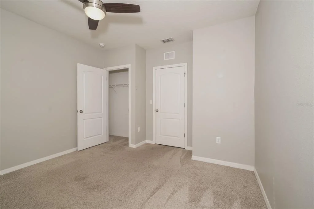 Photo of 345 SUMMERSHORE DRIVE