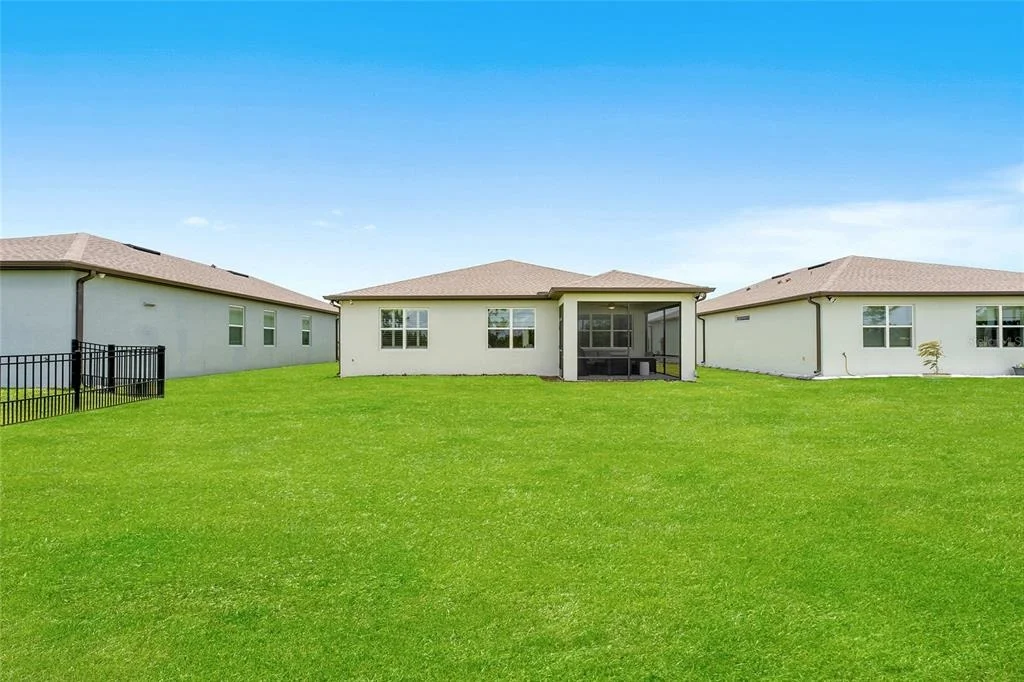 Photo of 9407 SW 52ND LOOP