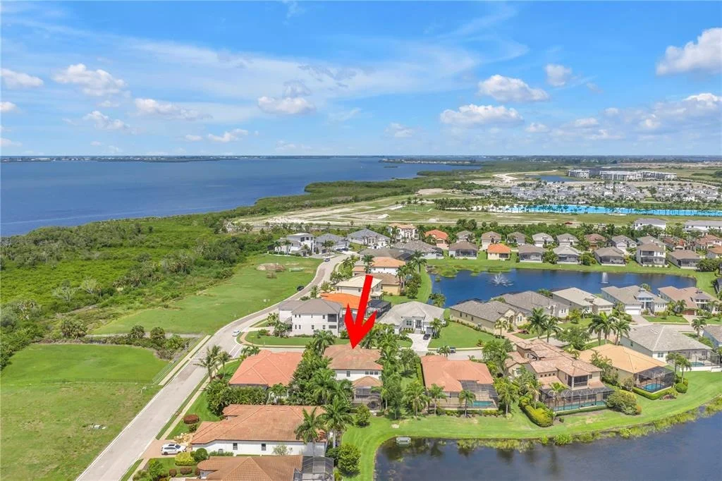 Photo of 6237 SIGNATURE POINTE LANE