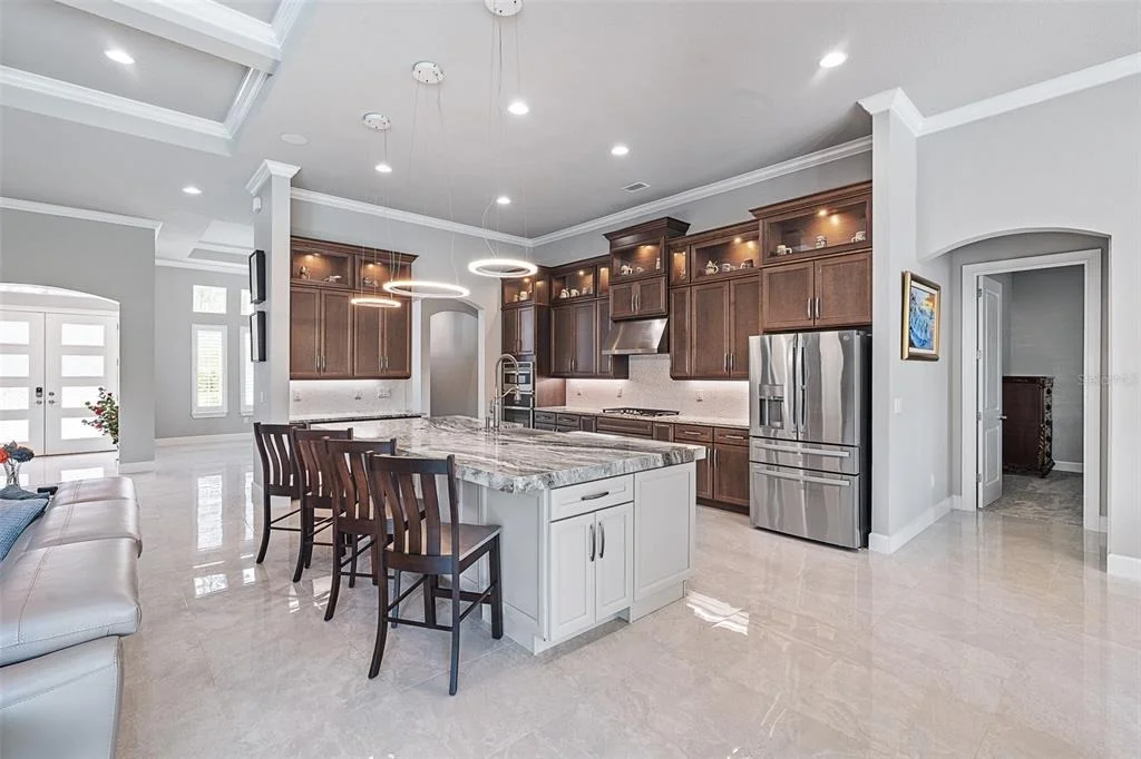Photo of 998 DOWNSHIRE LANE