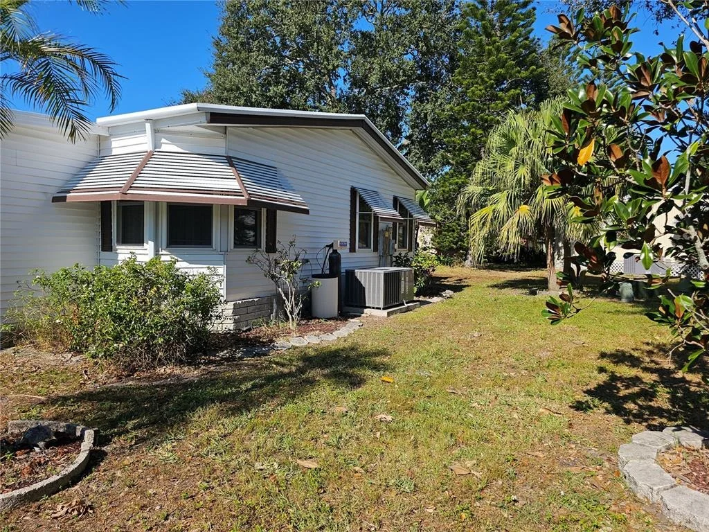 Photo of 101 DOLPHIN DRIVE N