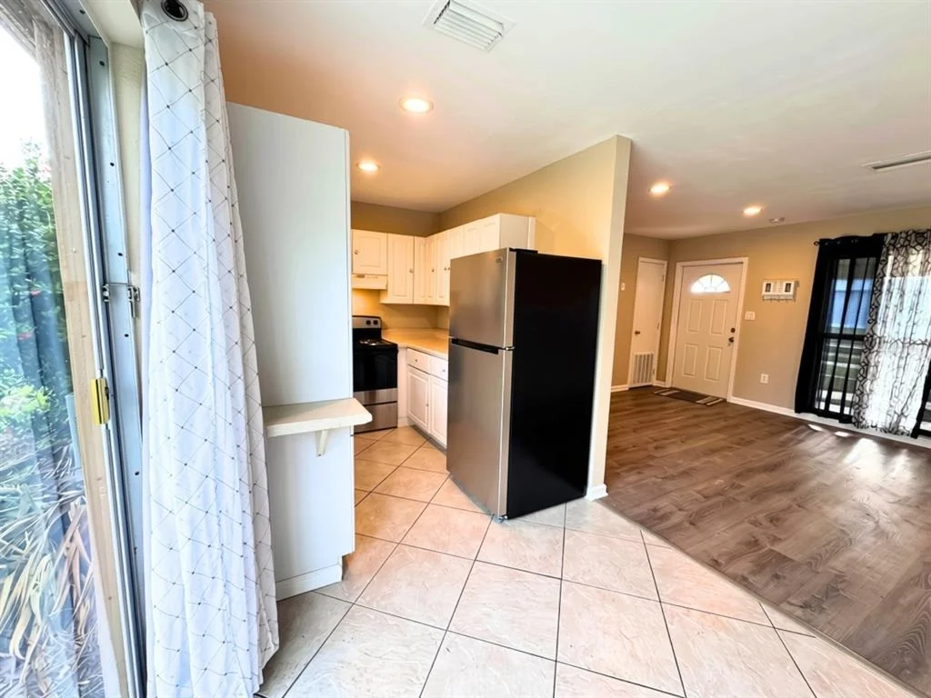 Photo of 3074 BROADPOINT DRIVE