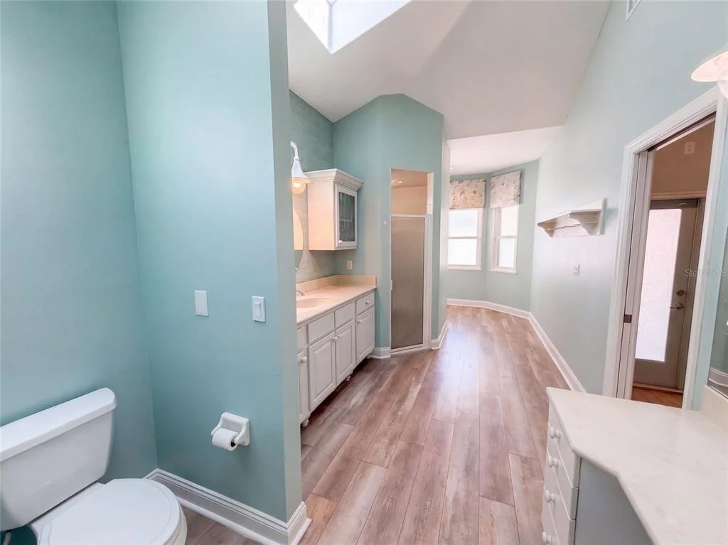 Photo of 4335 SE 8TH STREET