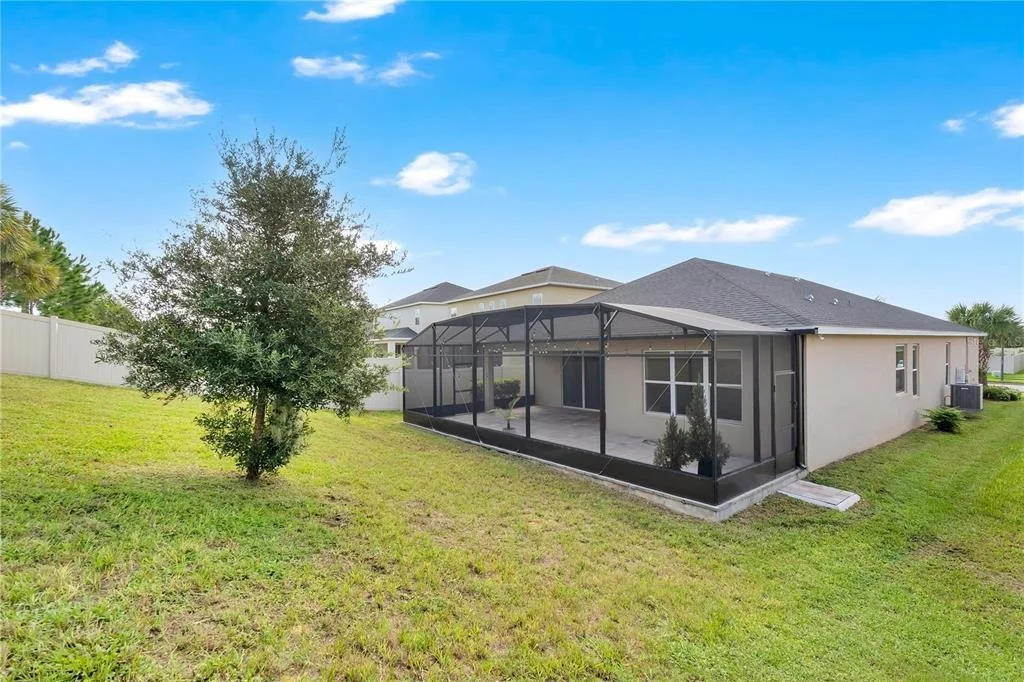 Photo of 961 LAKESIDE ESTATES DRIVE