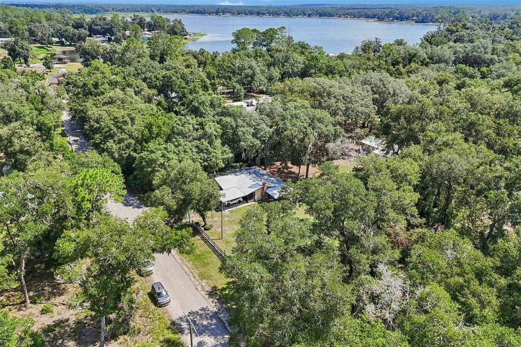 Photo of 212 DOGWOOD DRIVE
