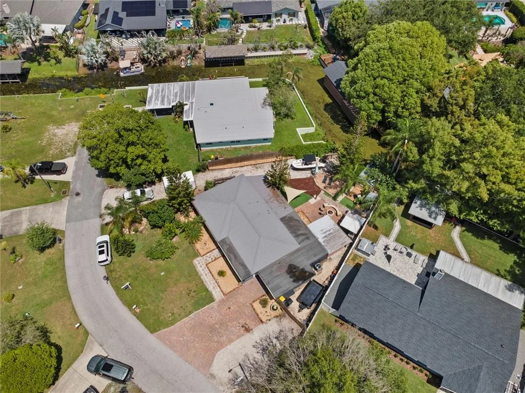 Photo of 6809 WILLOUGHBY LANE