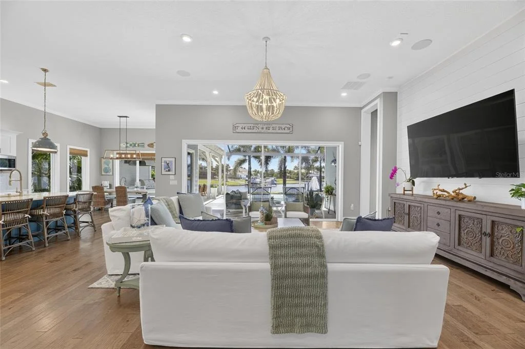 Photo of 825 MANNS HARBOR DRIVE