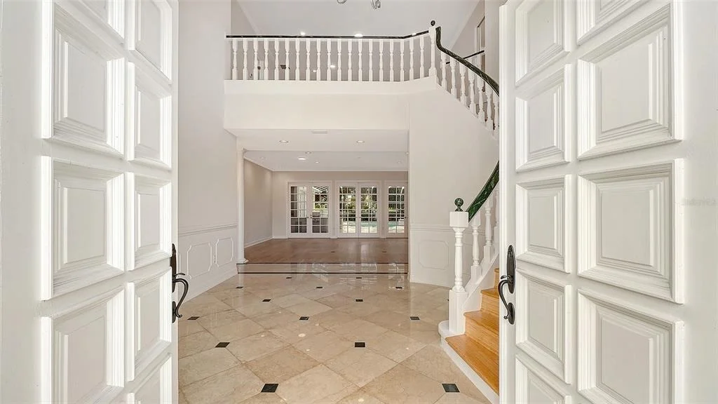 Photo of 916 MACEWEN DRIVE
