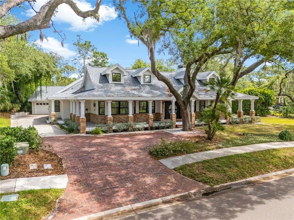 Photo of 335 SANCTUARY DRIVE