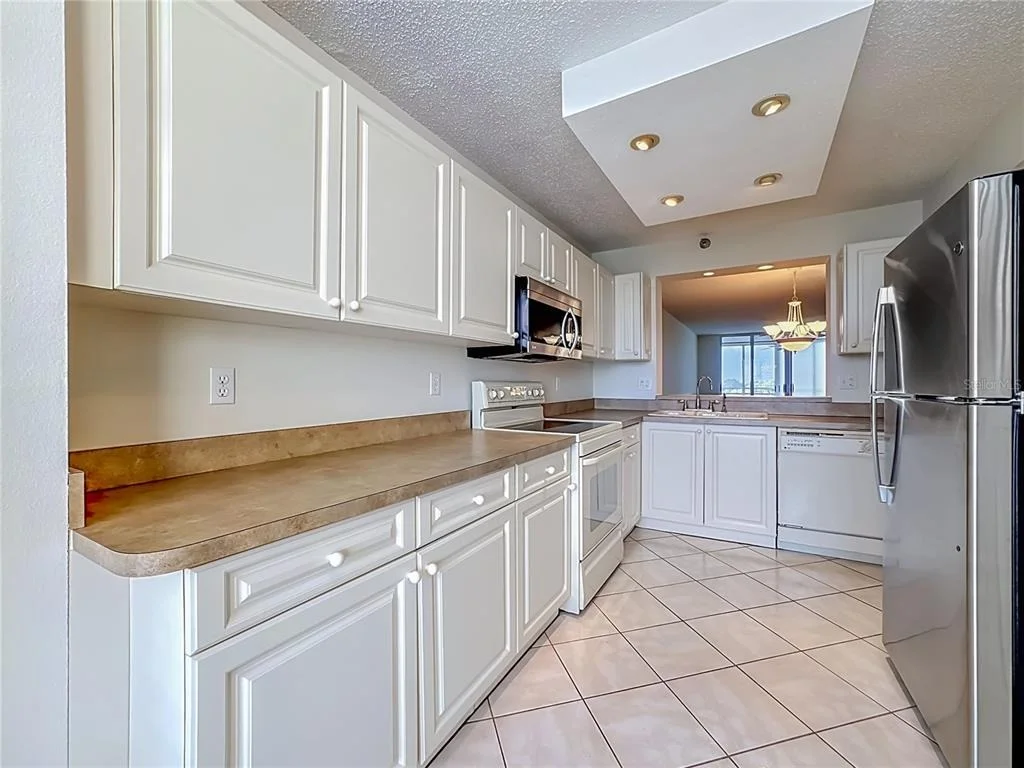Photo of Unit 607 at 3740 PINEBROOK CIRCLE