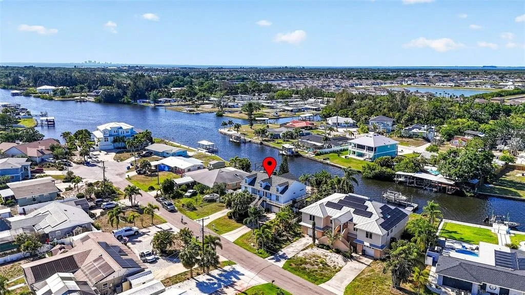 Photo of 821 BLUE HERON BOULEVARD