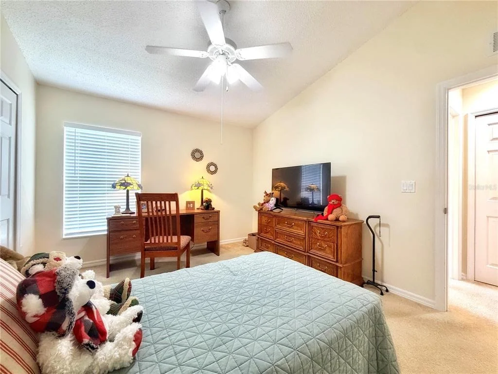 Photo of 259 CENTER OAK CIRCLE