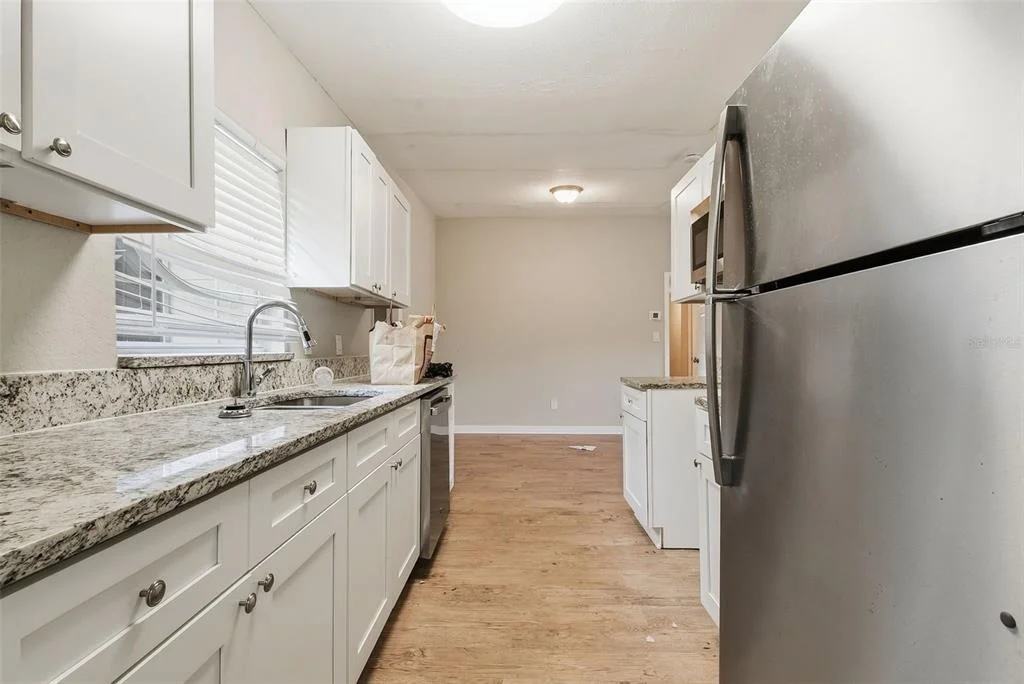 Photo of 6138 OAKCREST CIRCLE