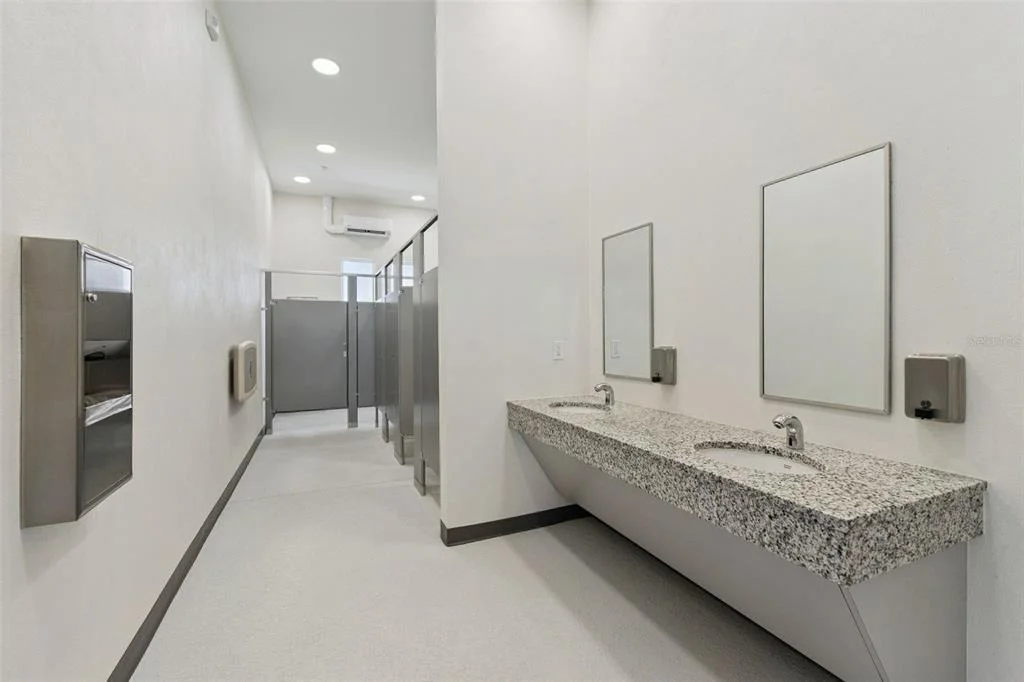 Photo of 1340 FOUNTAIN VIEW STREET
