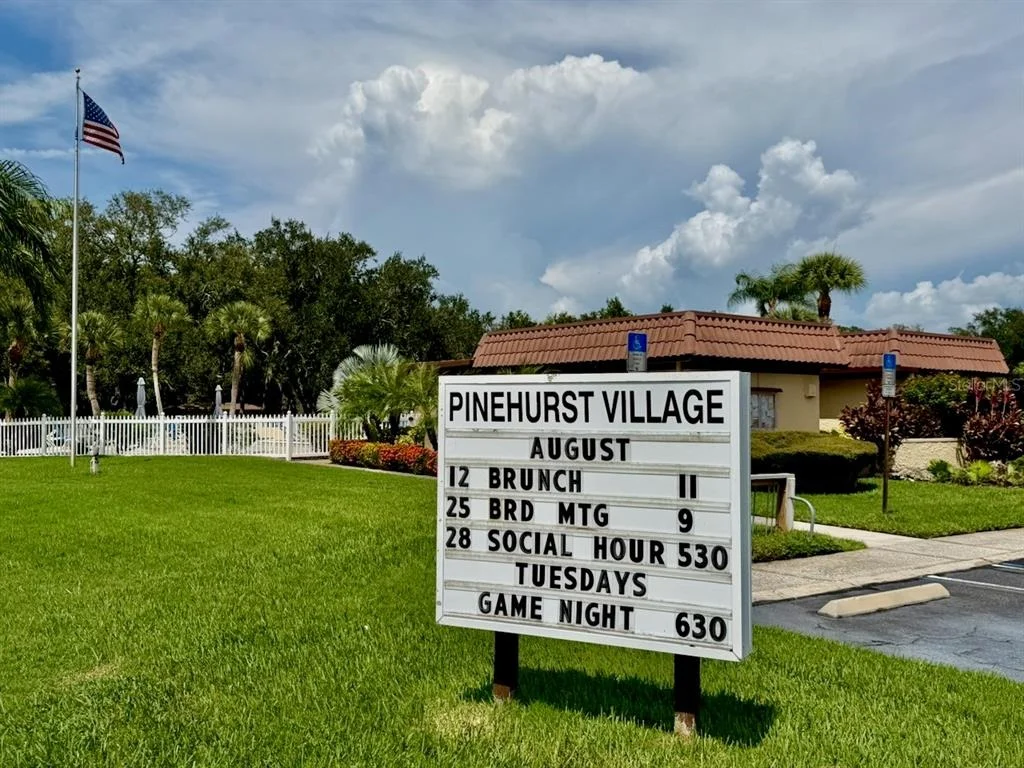 Photo of Unit 2F at 1701 PINEHURST ROAD