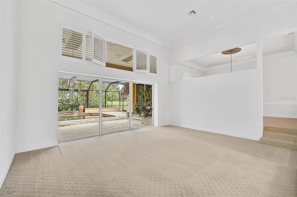 Photo of 909 MACEWEN DRIVE