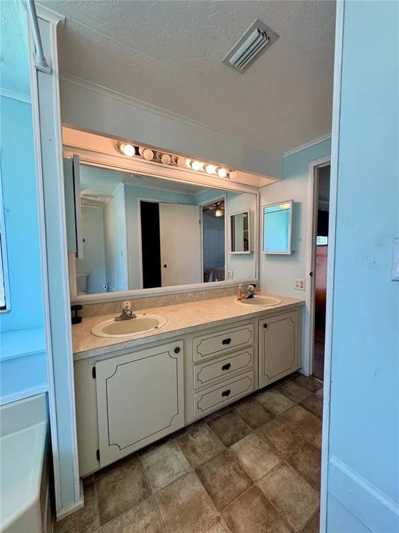 Photo of 119 JANA CIRCLE