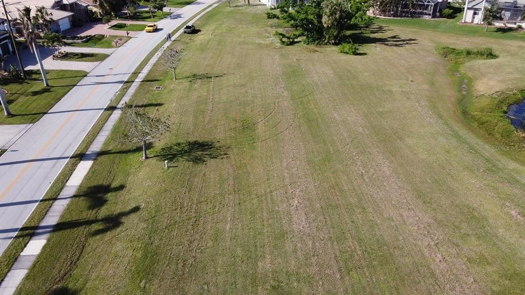 Photo of 627 MONACO DRIVE