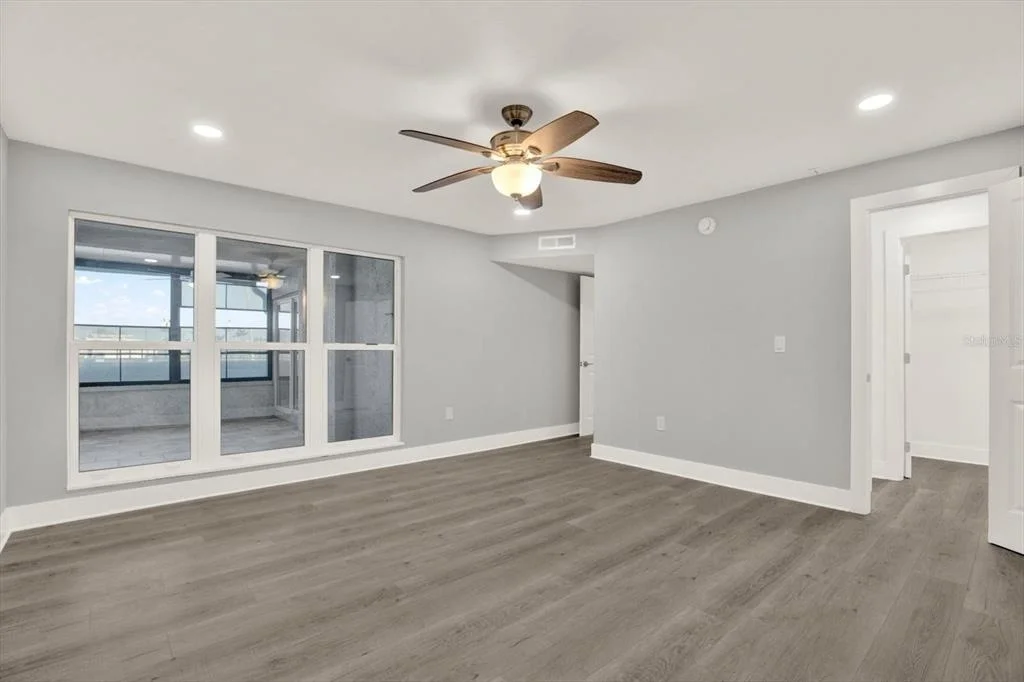 Photo of Unit A at 337 REX PLACE
