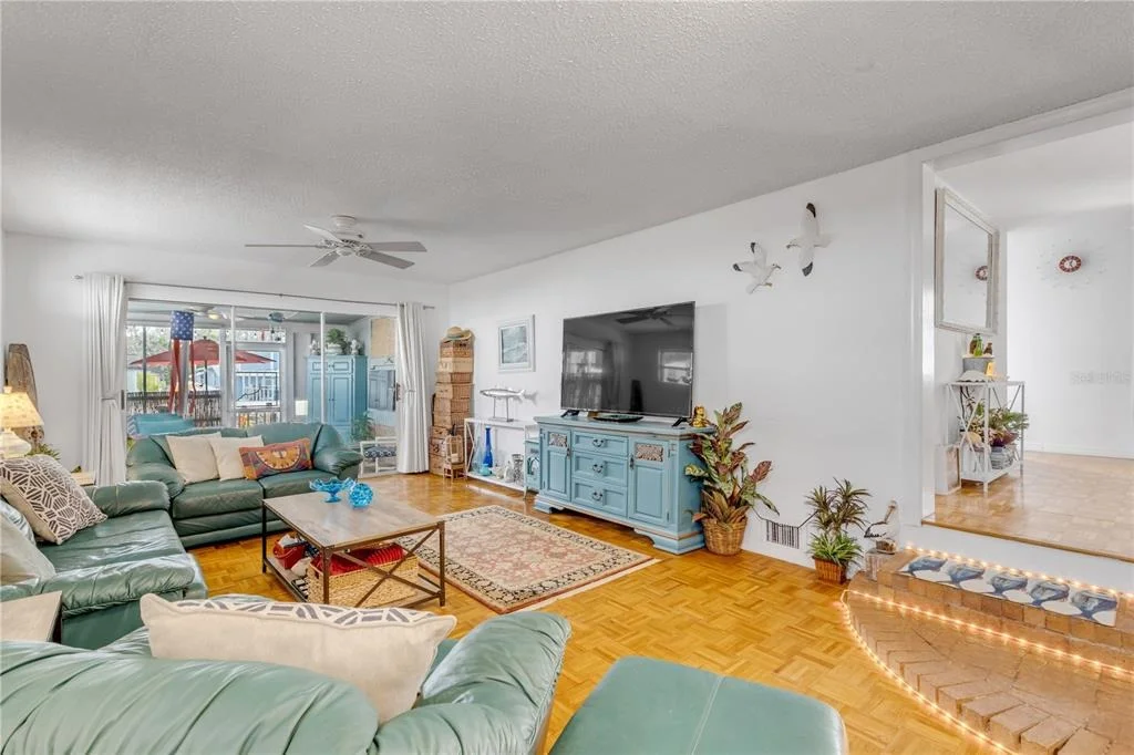 Photo of 201 GARY AVENUE