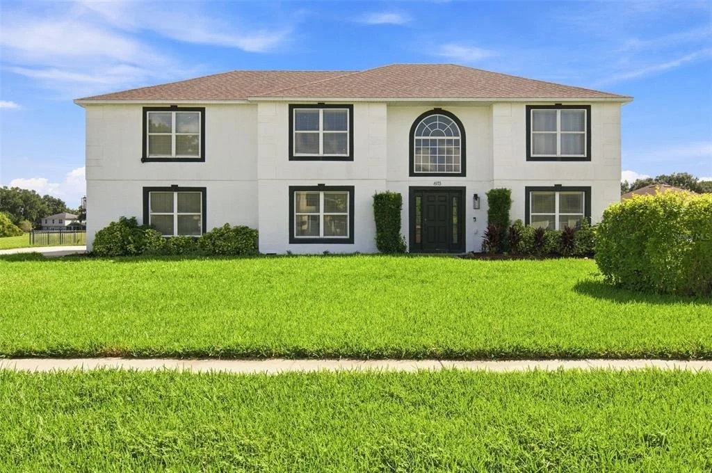 Photo of 6113 WATERFIELD WAY
