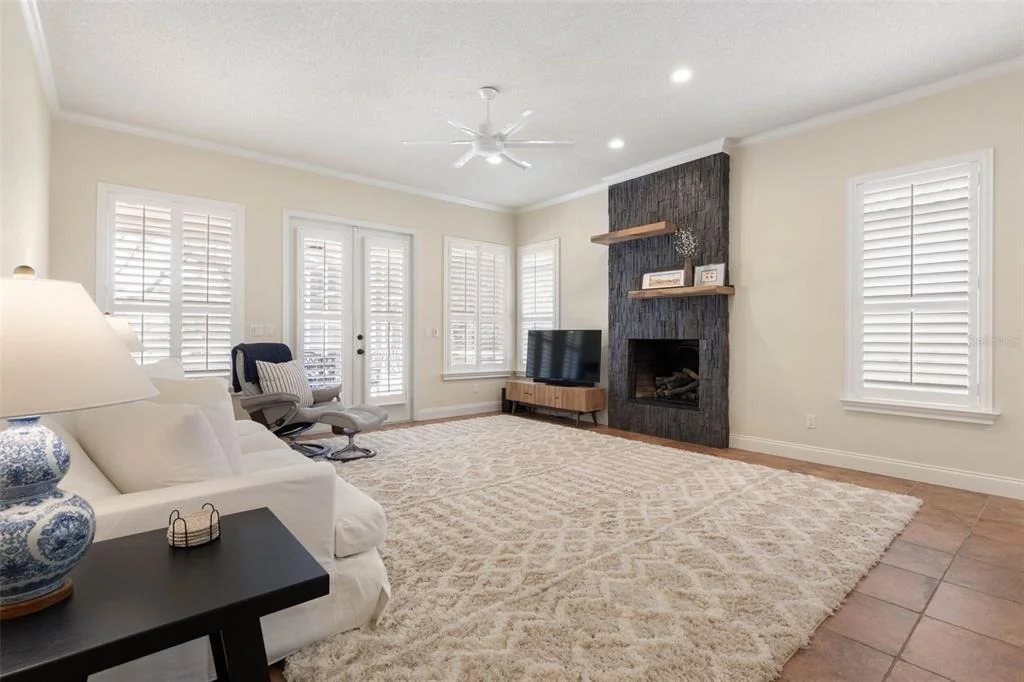 Photo of 6 MONTERREY DRIVE