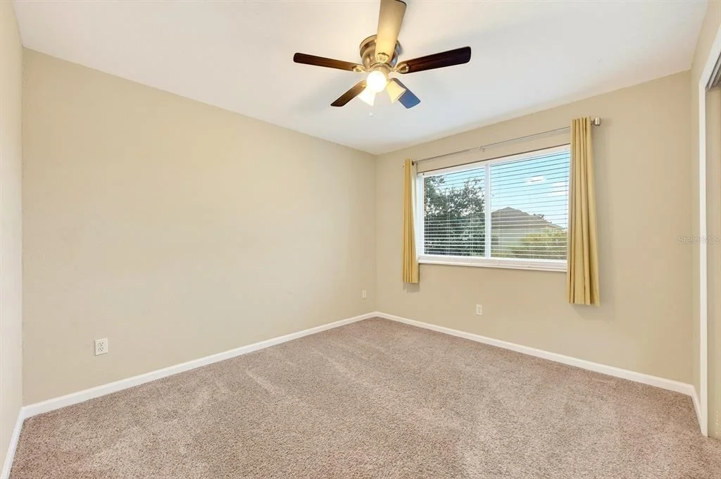 Photo of 1135 TOLUKE POINT