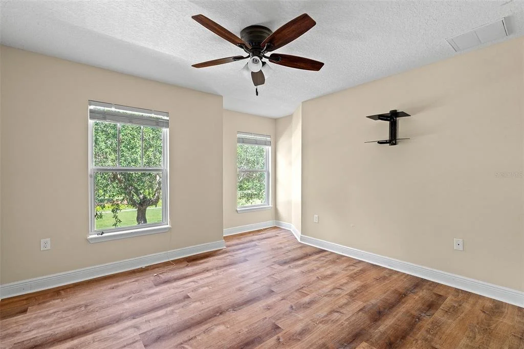Photo of 3353 SCHOOLHOUSE RD