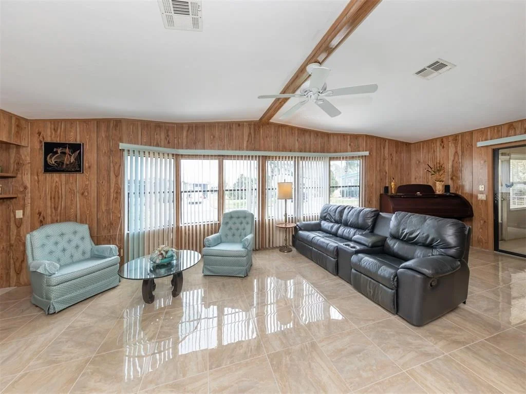 Photo of 628 LA JOLLA CIRCLE