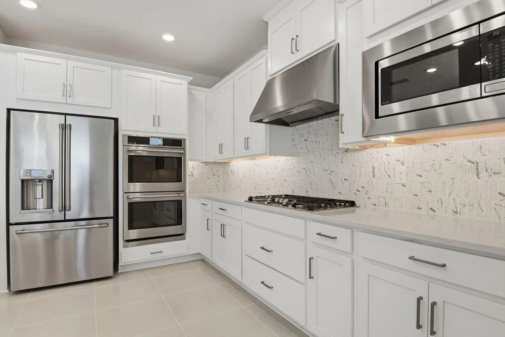Photo of 664 JUNONIA BOULEVARD