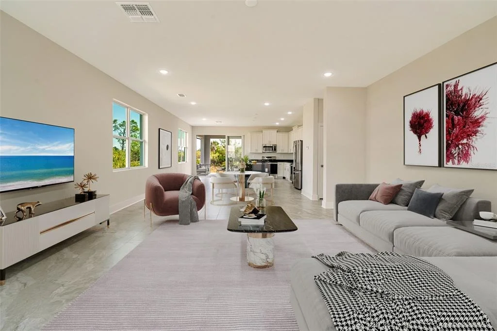 Photo of 384 BAYTREE DRIVE