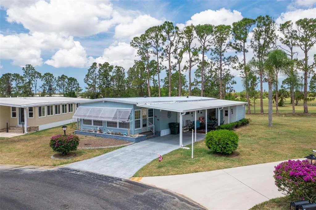 Photo of 412 VIVAR