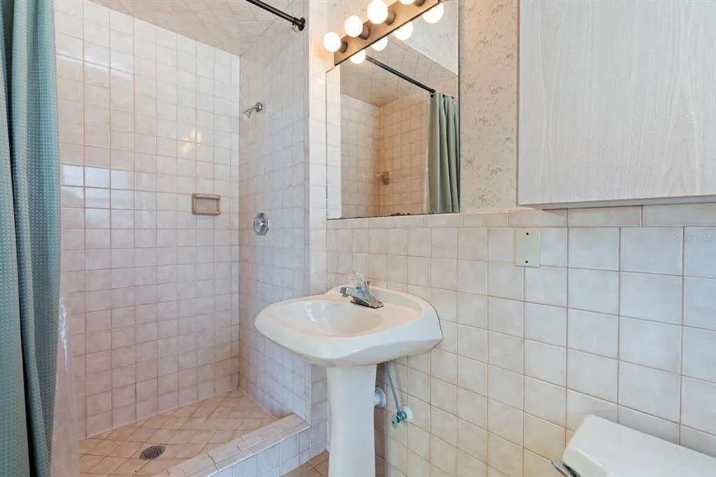 Photo of 512 CAULDER PARK ROAD