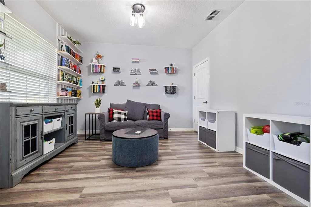 Photo of 16720 MOONER PLANK CIRCLE